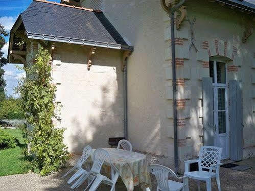 The Resid For Calixte Hotel Perouges Exterior photo